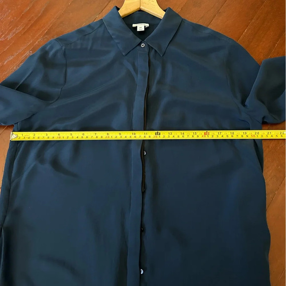Cuyana 100% Silk Shirt Button Down Long Sleeve Dress Navy size M like new - Picture 14 of 14